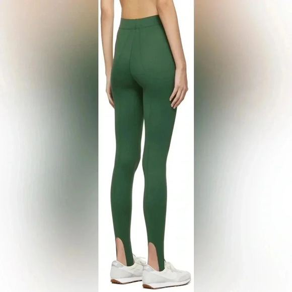 Norba Green Velour Stirrup Leggings Size XS Stretchy High Rise Green‎ - Picture 2 of 10